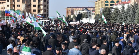 Мешали задерживать протестующих. Полицейских из Ингушетии обвиняют в неисполнении приказа