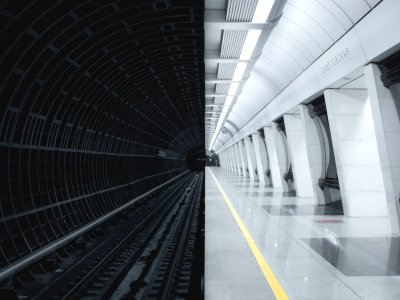 Оспорить увольнения «за Навального»: машинисты судятся с метрополитеном