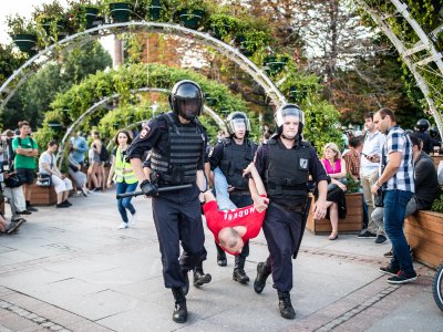      МВД и Собянин: протестующие в Москве — иногородние. Что с этим не так?
    