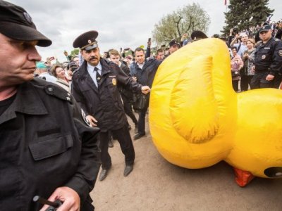      В Петербурге продолжают судить задержанных на акции 12 июня
    